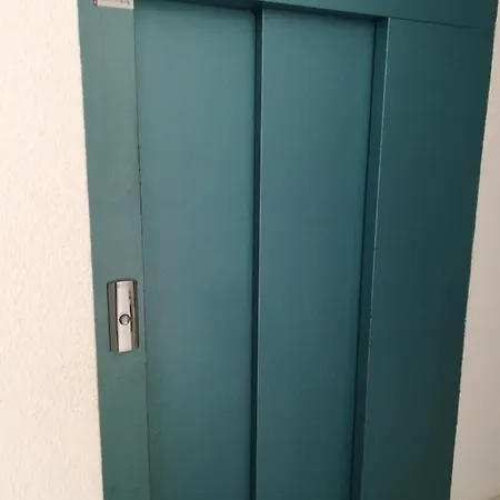 60 M2 En La Playa Torre de Benagalbon