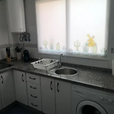 60 M2 En La Playa * Torre de Benagalbon