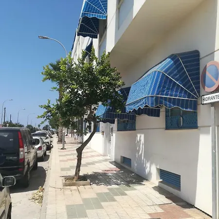 Apartment 60 M2 En La Playa Torre de Benagalbon